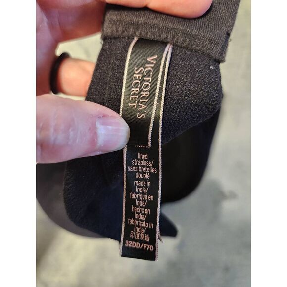 Victoria's Secret Body by Victoria Lined Strapless 32DD Black - Picture 3 of 4